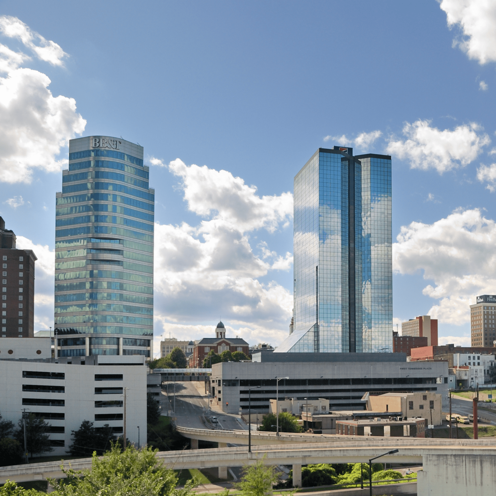 We Buy Commercial Real Estate in Knoxville, TN 1